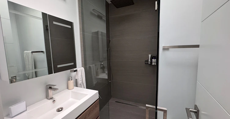 17 Hocken Avenue, Toronto, ON, M6G 2K1 - 23