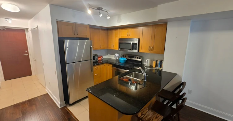 2704-2181 Yonge Street, Toronto, ON, M4S 3H7 - 6