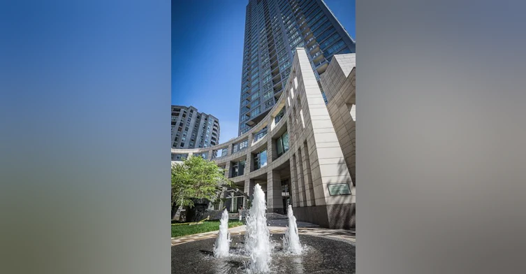 2704-2181 Yonge Street, Toronto, ON, M4S 3H7