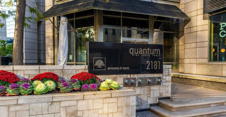 2704-2181 Yonge Street, Toronto, ON, M4S 3H7 - 23