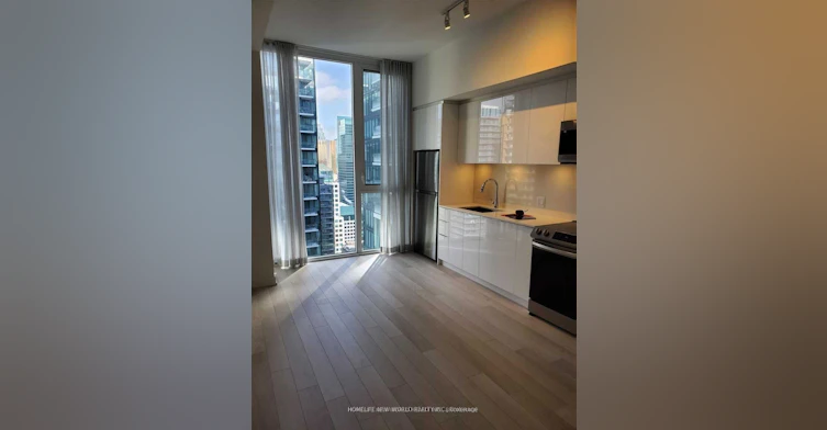3605-357 King Street W, Toronto, ON, M5V 1K1 - 2