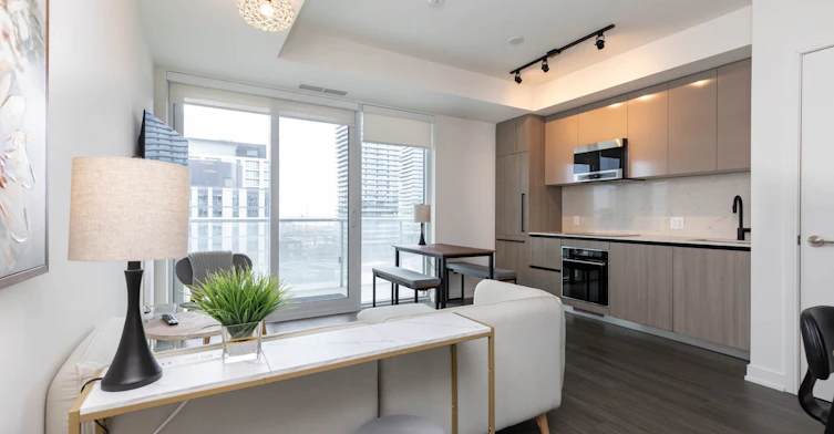 1010-425 Front Street E, Toronto, ON, M5A 0X2 - 2