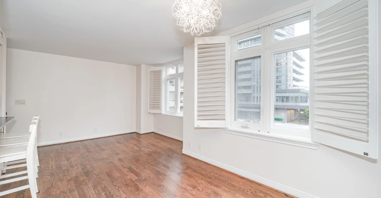 22-108 Redpath Avenue, Toronto, ON, M4S 2J7 - 10