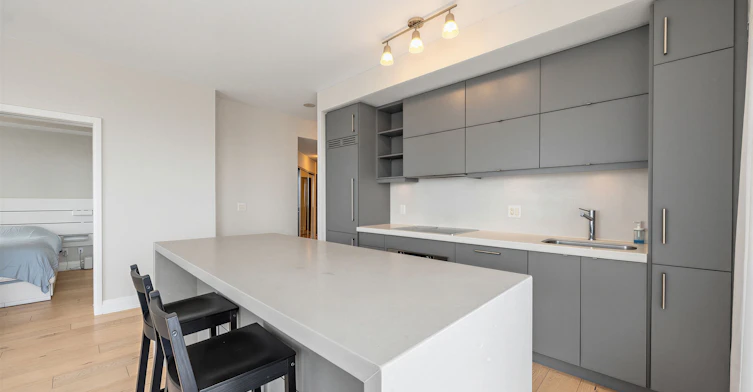 4204-1080 Bay Street, Toronto, ON, M5S 0A5 - 6