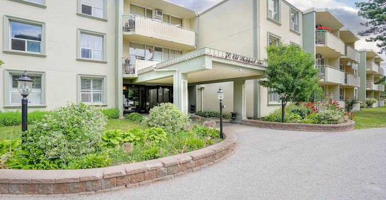 111-70 Old Sheppard Avenue, Toronto, ON, M2J 3L6 - 2