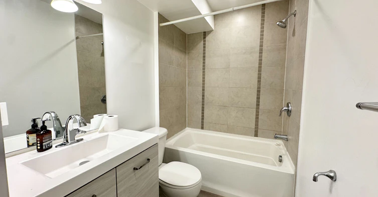 2-543 Palmerston Boulevard, Toronto, ON, M6G 2P4 - 16