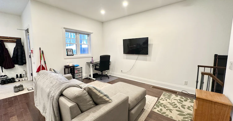 2-543 Palmerston Boulevard, Toronto, ON, M6G 2P4 - 3