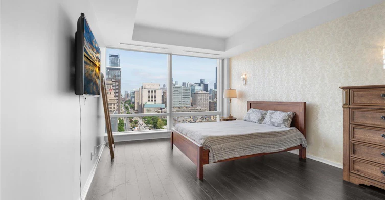 2105-180 University Avenue, Toronto, ON, M5H 0A2 - 13