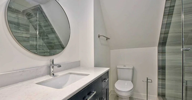4-653 Manning Avenue, Toronto, ON, M6G 2W2 - 7