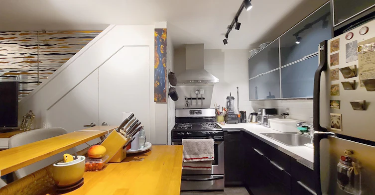 B1-214 Bathurst Street, Toronto, ON, M5T 2R9 - 12