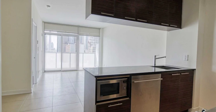 1314-1 Market Street, Toronto, ON, M5E 0A2 - 3