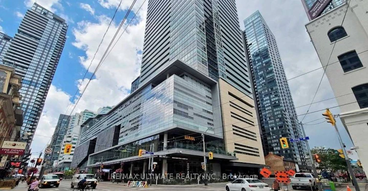 3207-80 John Street, Toronto, ON, M5V 3X4
