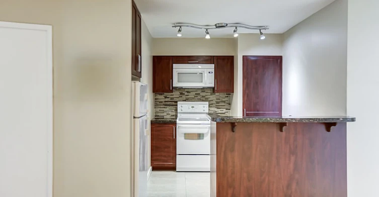 1416-1055 Bay Street, Toronto, ON, M5S 3A3 - 13