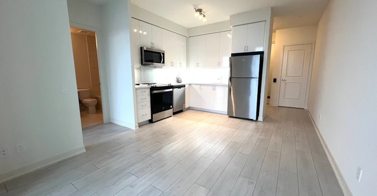 3207-4955 Yonge Street, Toronto, ON, M2N 0L8 - 4