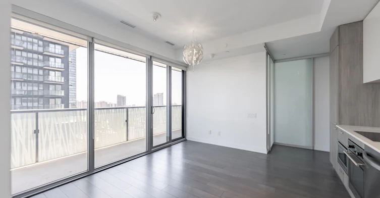 2715-50 Charles Street E, Toronto, ON, M4Y 0C3 - 11