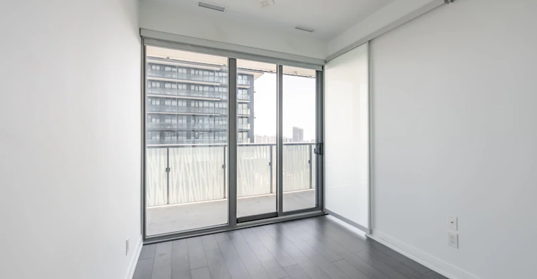 2715-50 Charles Street E, Toronto, ON, M4Y 0C3 - 14