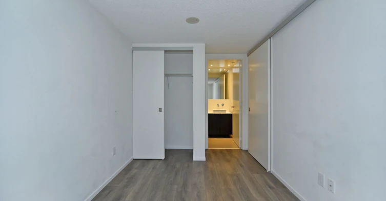 701-159 Dundas Street E, Toronto, ON, M5B 1E4 - 31