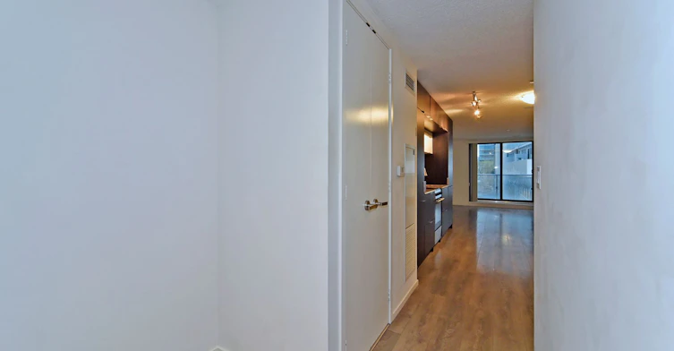 701-159 Dundas Street E, Toronto, ON, M5B 1E4 - 10