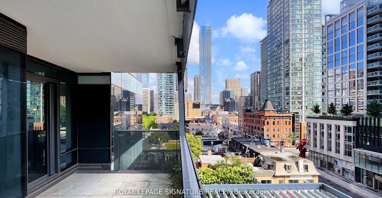610-5 St. Joseph Street, Toronto, ON, M4Y 0B6 - 36