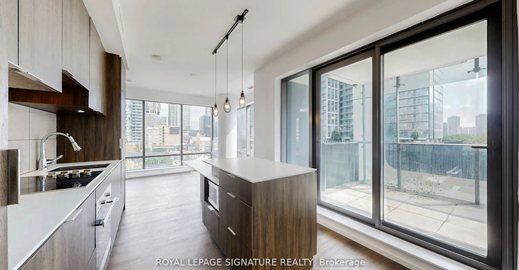 610-5 St. Joseph Street, Toronto, ON, M4Y 0B6 - 12