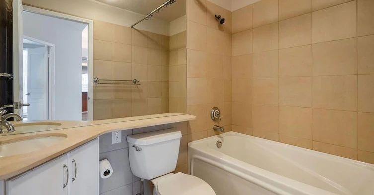 203-1121 Bay Street, Toronto, ON, M5S 3L9 - 13