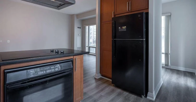203-1121 Bay Street, Toronto, ON, M5S 3L9 - 8