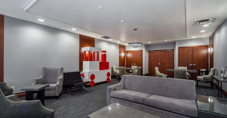 203-1121 Bay Street, Toronto, ON, M5S 3L9 - 3
