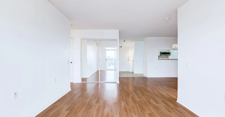 622-650 Lawrence Avenue W, Toronto, ON, M6A 3E8 - 10