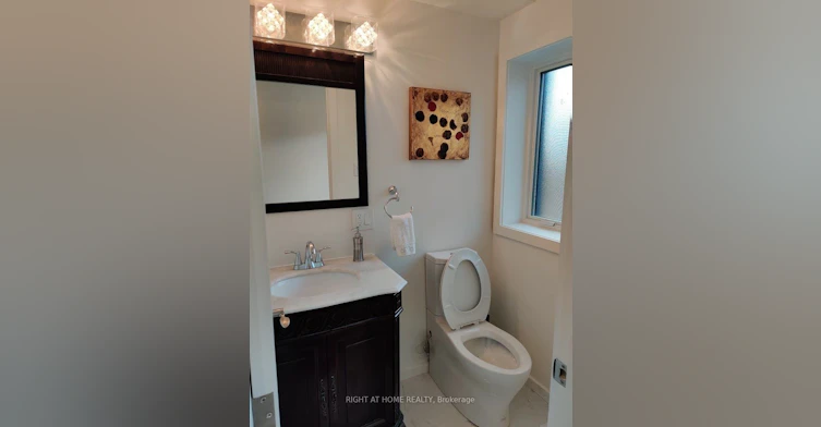 UPPER-116 Atlas Avenue, Toronto, ON, M6C 3P3 - 11