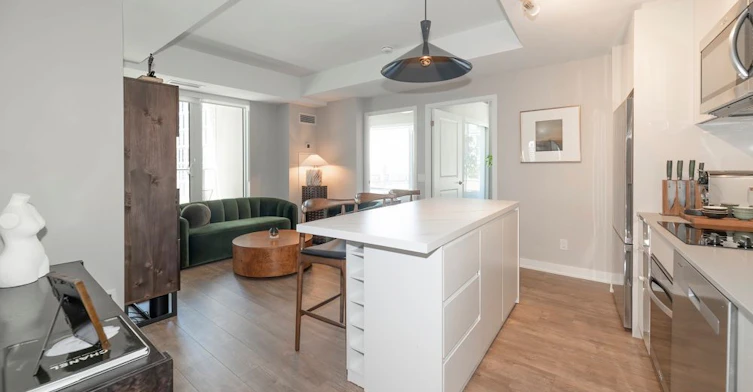 741-543 Richmond Street W, Toronto, ON, M5V 0W9 - 4