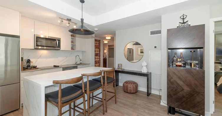 741-543 Richmond Street W, Toronto, ON, M5V 0W9