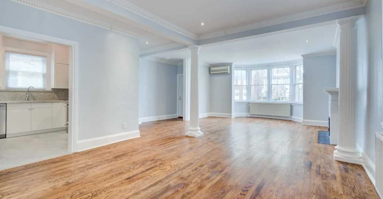 Main-81 Whitehall Road, Toronto, ON, M4W 2C8 - 4