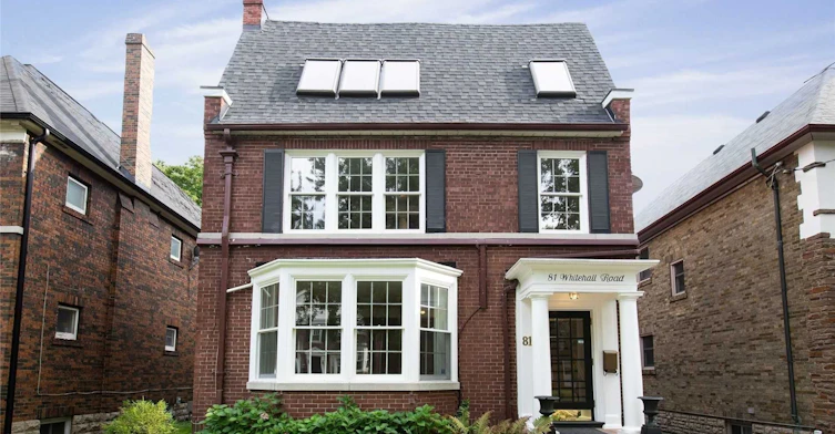 Main-81 Whitehall Road, Toronto, ON, M4W 2C8