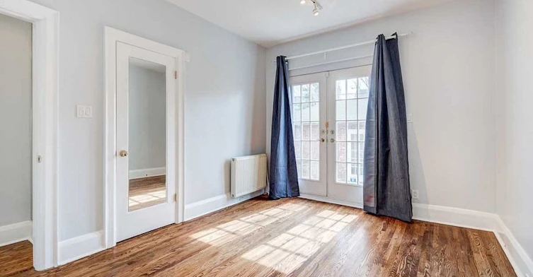 Main-81 Whitehall Road, Toronto, ON, M4W 2C8 - 10