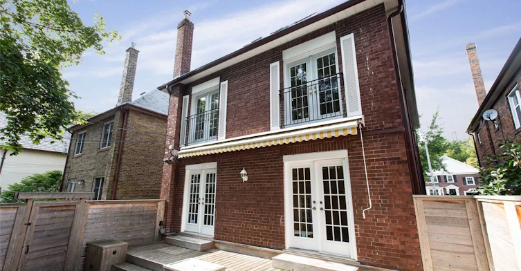 Main-81 Whitehall Road, Toronto, ON, M4W 2C8 - 13