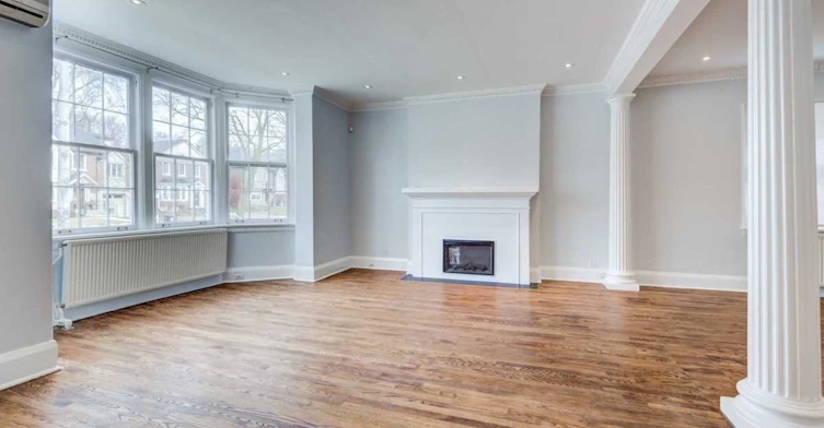 Main-81 Whitehall Road, Toronto, ON, M4W 2C8 - 2