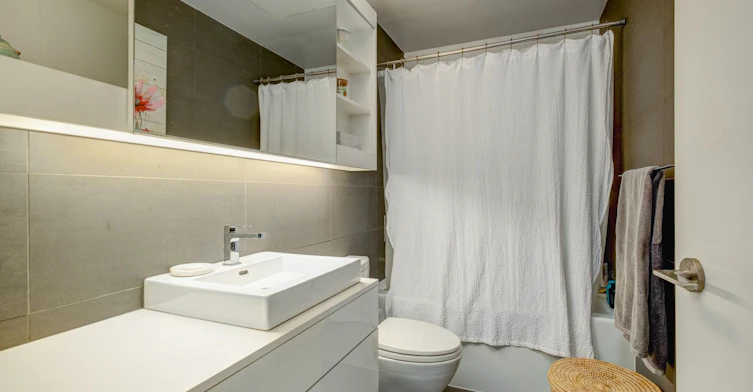 805-32 Trolley Crescent, Toronto, ON, M5A 0E9 - 11