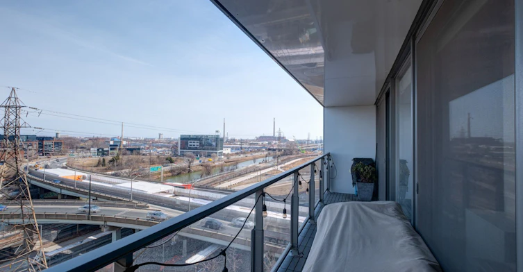 805-32 Trolley Crescent, Toronto, ON, M5A 0E9 - 14