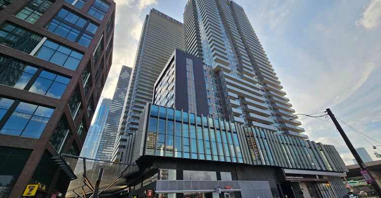 1407-20 Richardson Street, Toronto, ON, M5A 0S6 - 2