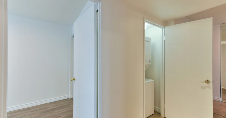 3002-750 Bay Street, Toronto, ON, M5G 1N6 - 33