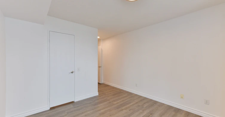 3002-750 Bay Street, Toronto, ON, M5G 1N6 - 42