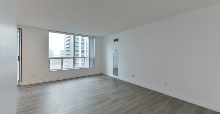 3002-750 Bay Street, Toronto, ON, M5G 1N6 - 6