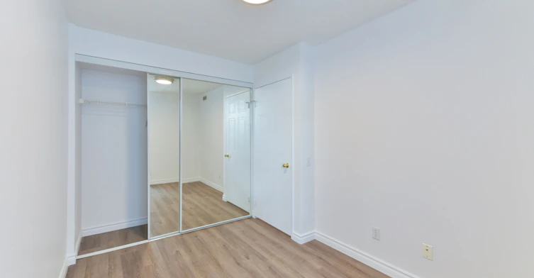 3002-750 Bay Street, Toronto, ON, M5G 1N6 - 48