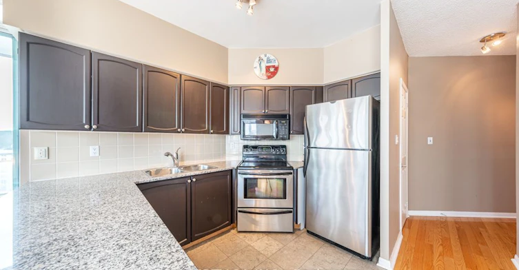 1602-228 Queens Quay W, Toronto, ON, M5J 2X1 - 5