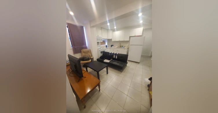 #1-234 Wilmington Avenue, Toronto, ON, M3H 5K2 - 3