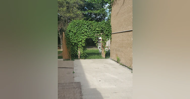 #1-234 Wilmington Avenue, Toronto, ON, M3H 5K2 - 8