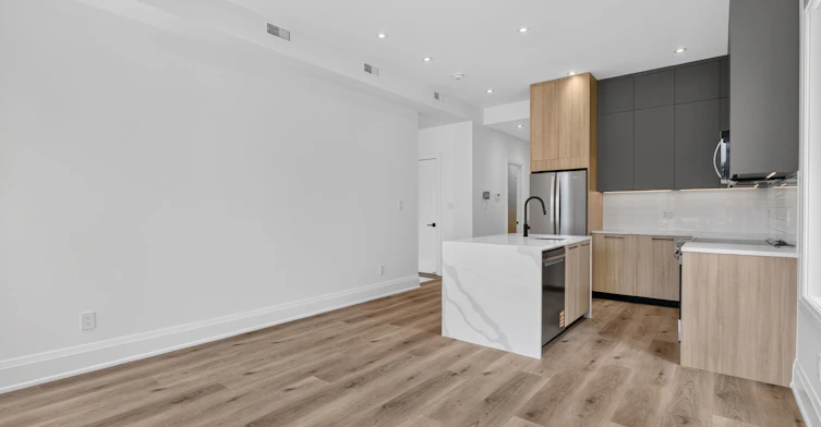 Unit 4-28 Norcross Road, Toronto, ON, M3H 2R4 - 11