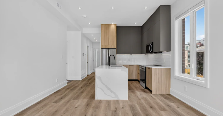 Unit 4-28 Norcross Road, Toronto, ON, M3H 2R4 - 13