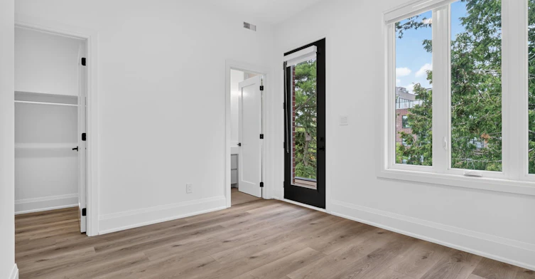 Unit 4-28 Norcross Road, Toronto, ON, M3H 2R4 - 16