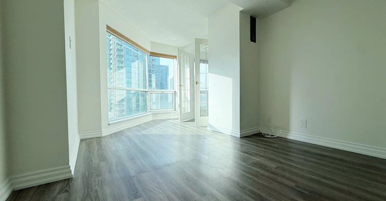 1804-10 Yonge Street, Toronto, ON, M5E 1R4 - 8